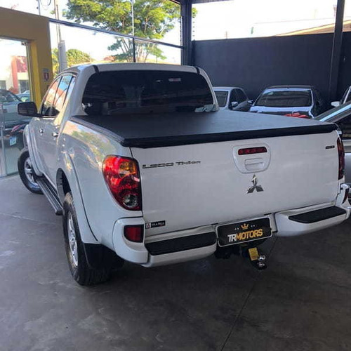 Imagem 3 de 10 de Mitsubishi L200 Triton 3.2 D 2013