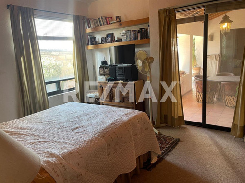 Casa En Renta En Privada En Hacienda De Los Cues En Villas Del Mesón En Una Planta