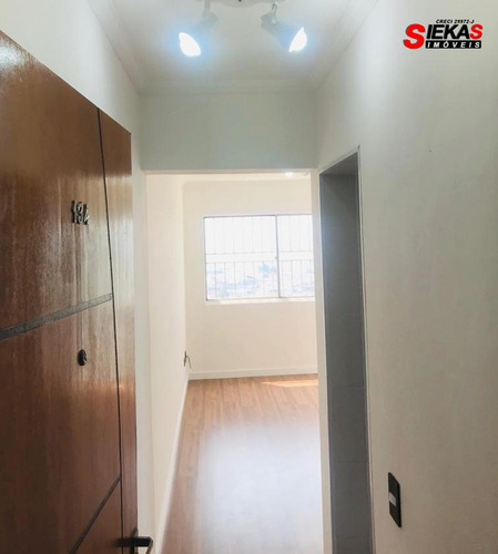 Imagem 2 de 14 de Lindo Apto C/ 02 Dormitório E 01 Vaga De Garagem
