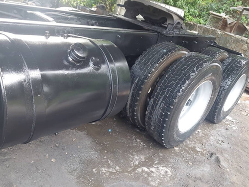 Imagen 4 de 9 de Mack Dm600