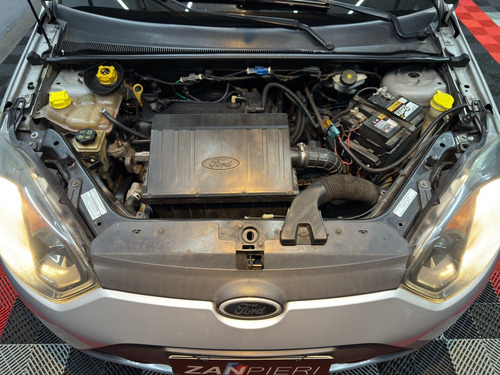 Ford Fiesta 1.0 ROCAM HATCH 8V FLEX 4P MANUAL