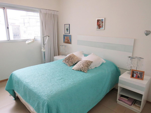 Imagen 7 de 15 de Venta Apartamento Dos Dormitorios, Servicio Completo Y Garaje, Pocitos
