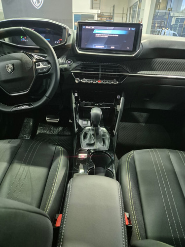 Peugeot 2008 1.0T Gt