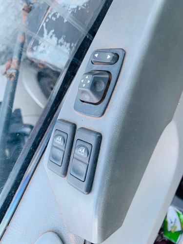 Caminhão Mercedes Benz Accelo 915c