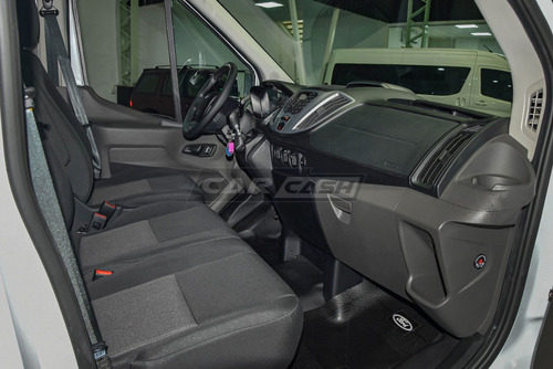 Ford Transit 2.2 Furgon Largo 350l