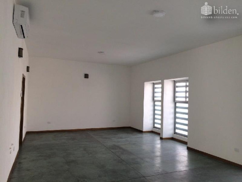 Imagen 4 de 12 de Local Comercial En Renta Zona Centro