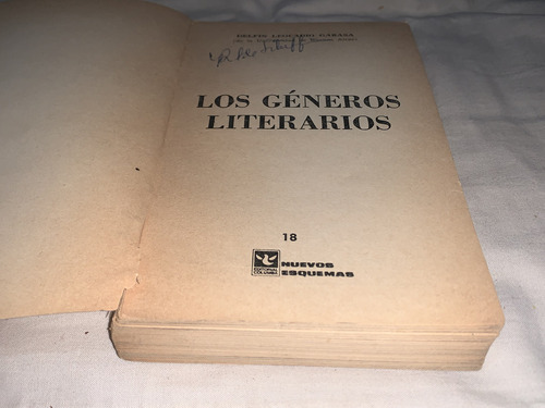 Los Generos Literarios - Delfin Leocadio Garasa - Columba