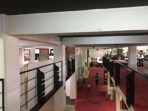 Edificio Industrial ( 4 Niveles) Zonificado (ic) Venta La Yaguara Mls- - 23-9006