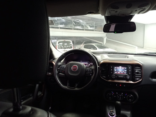Imagen 12 de 15 de Fiat Toro Volcano At9 Linea Nueva 2018