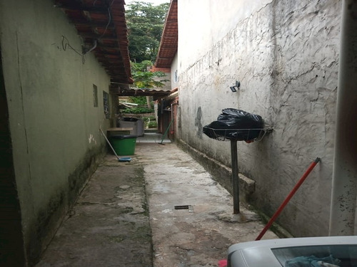 Imagem 5 de 14 de Casa Terrea, Jardim Villaca, Sao Roque, 2 Dorm, 1 Vaga - 1692
