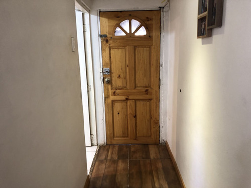 Vende Casa Con Terreno De 750 M2 - 3 Dorm, 2 Baños, Piscina