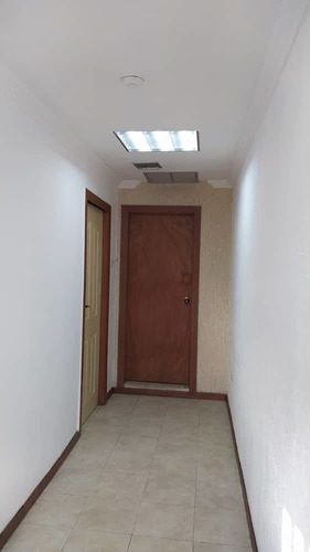 Imagen 7 de 9 de Alquiler Local Caribbean Center Lechería (solo Clientes)