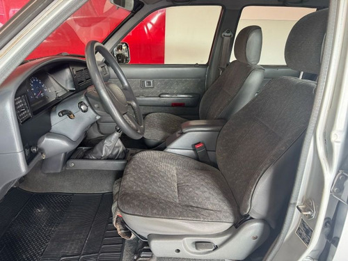 Toyota Hilux 3.0 Srv Cab. Dupla Turbo 4x4 4p