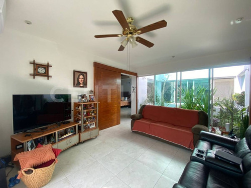 Residencia Club De Golf Santa Fe, Xochitepec, Morelos