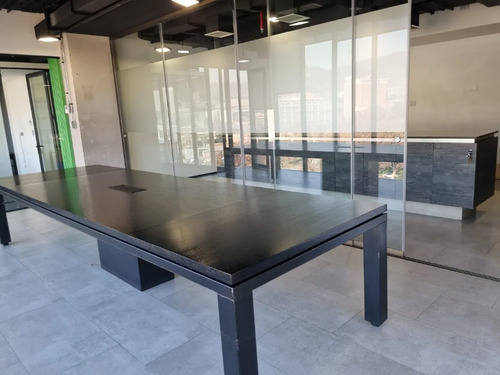Amoblada  Estaciones De Trabajo 332m2 Recepcion  Privados 