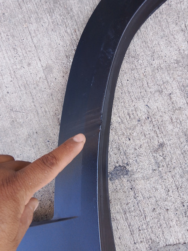 Moldura Puerta Trasera Izquierda Hyundai Tucson 2022 2024 Or Negro (Usado)