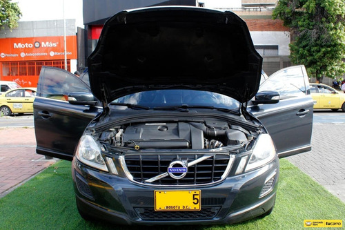 Imagen 9 de 25 de Volvo Xc60 T6 Adw