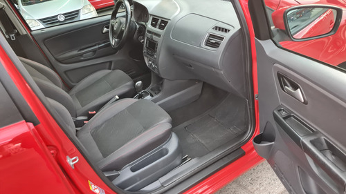 Volkswagen Fox 1.6 Vht Highline Total Flex I-motion 5p