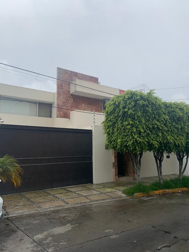 Imagen 1 de 30 de Casa En Renta, Lomas De Tecamachalco, Naucalpan