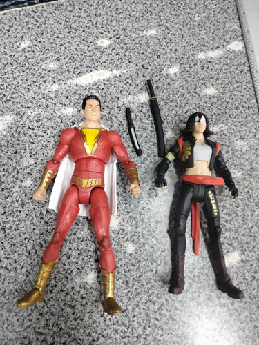Dc Multiverse Lote De 2, Shazam Y Katanna, !!! (Usado)