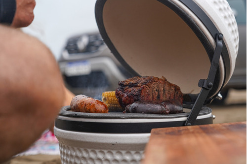 Imagen 3 de 6 de Horno Mini Kamado Argentino Negro Boutique Renault