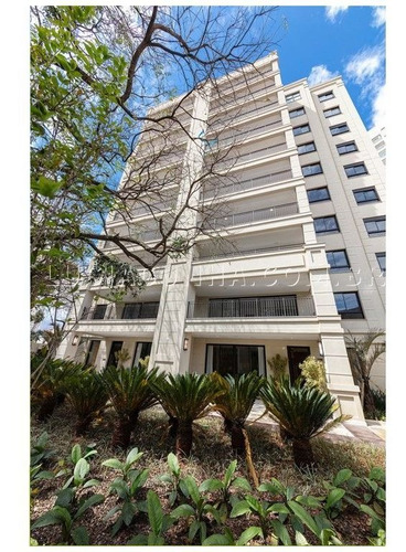 Apartamento Alto Padrão À Venda Na Vila Mariana - 267 M², 4 Suítes, Varanda, Lavabo, 5 Vagas E Depósito - 179