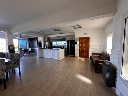 Casa En Venta, San Sebastian, Apta Credito, Area 10