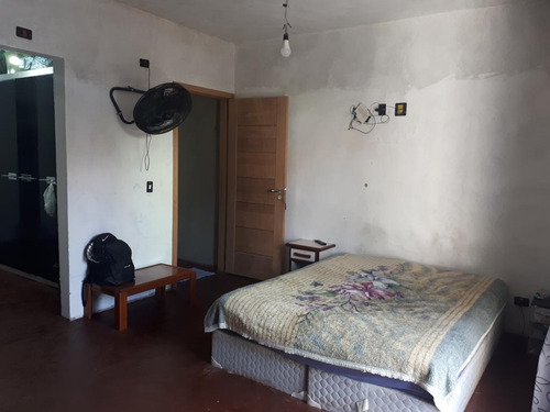 Imagem 11 de 14 de Casa Com 3 Suítes, Sala, Sala De Jantar, Copa, 3 Vagas.