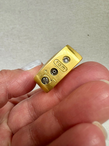 Encendedor Luxury World Swiss Gold (Usado)