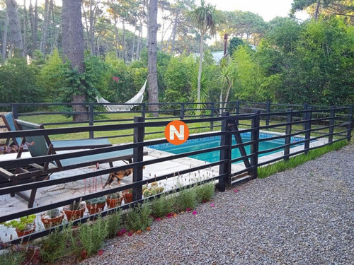 Casa En Alquiler, Rincón Del Indio, Punta Del Este- Ref: 217731
