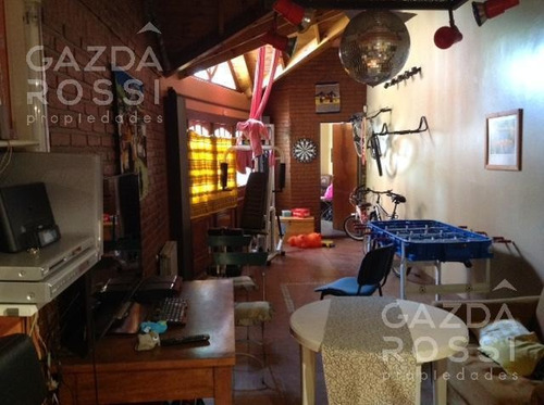 Imagen 6 de 10 de Hermosa Propiedad Con Piscina A La Venta En Monte Grande