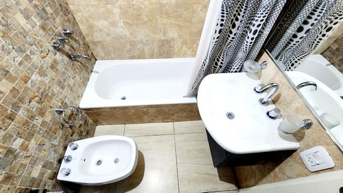 Venta Dpto 3 Amb Doble Balcon Caseros Norte