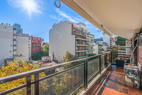 Excelente Semipiso - Venta - 4 Ambientes - Balcon - Frente - Cochera - Belgrano