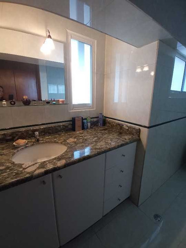 Imagen 19 de 26 de Venta Casa 200 M2 5h/4b/ 2p Alto Prado