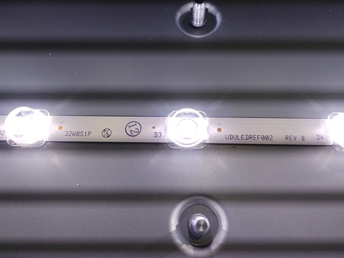 1 Tira De 8 Leds De Pantalla Philips Mod 32pfl4664/f7 A (Usado)