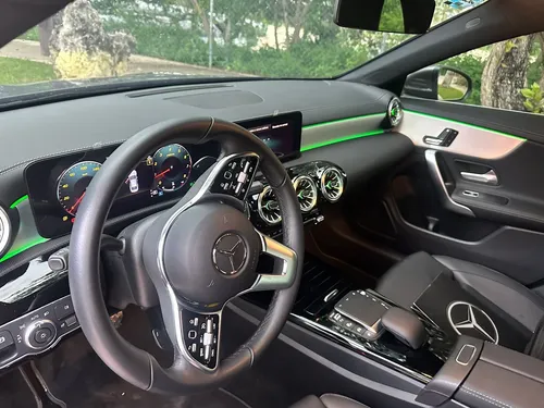 Mercedes-Benz Clase CLA 1.3 200 Progressive