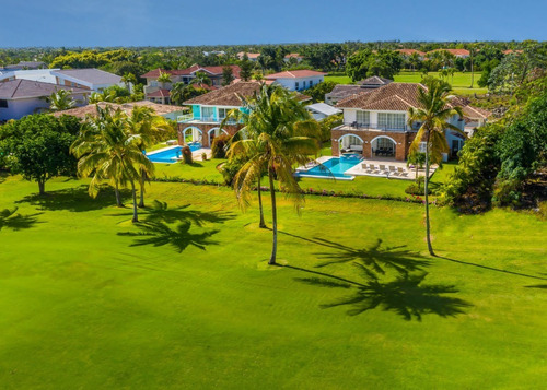 Villa En Punta Cana De Lujo En Proyecto Exclusvio Con Vista Al Campo De Golf 