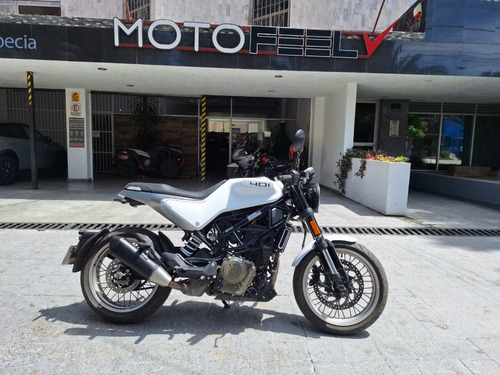 Motofeel Gdl - Husqvarna Vitpilen 401 @motofeelgdl