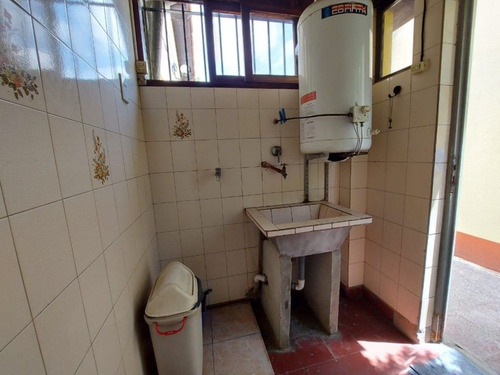 Imagen 9 de 19 de Casa En Venta En Los Polvorines