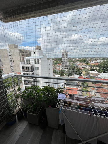 Imagen 5 de 12 de Hermoso Departamento De 2 Ambientes En Centro De Caseros!!! Con Cochera Cubierta!! Escucha Oferta!!