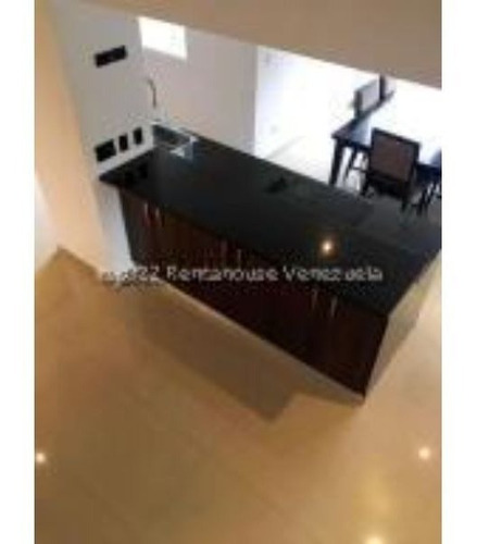 Imagen 7 de 25 de #22-23742 Hermoso Apartamento Duplex En El Hatillo