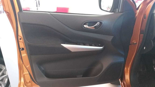 Nissan Frontier 2.3 Xe Cd 4x4 Mt