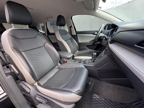 Volkswagen Taos 1.4 250 TSI TOTAL FLEX COMFORTLINE AUTOMÁTICO