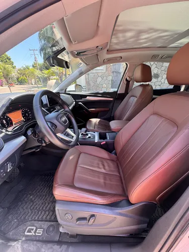 Audi Q5 2.0 L T Elite Dsg
