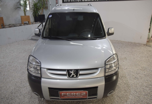 Peugeot Partner Patagonica 1.6 Hdi Vtc Plus Diesel Gris 2013