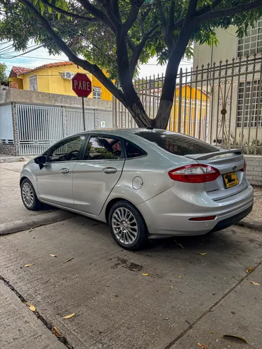 Ford Fiesta 1.6 Titanium At