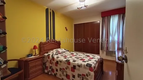 Ls Vende Apartamento La Urbina