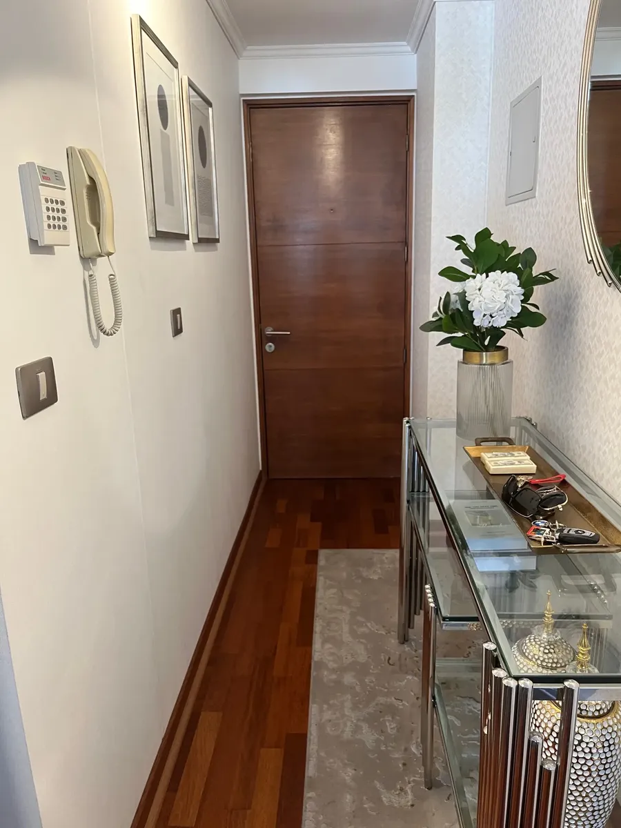 Imagen 4 de 27 de Remodelado Las Verbenas- Alto Las Condes-2 Dorm. 2 Baños