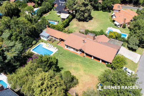 Casa En Venta En Los Cardales Country Club, Campana