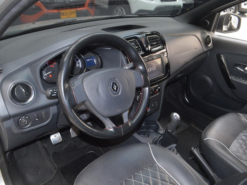 Renault Logan Privilege Mt